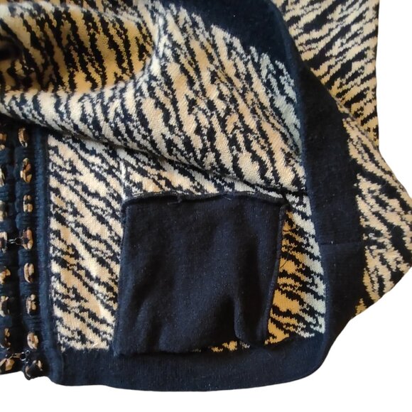 Breckenridge Petite Animal Print Cardigan Sweater Size Large Petite - Picture 8 of 11